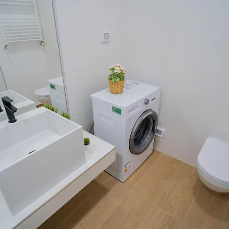 X Metropolitan Retreats 2br In Politehnica Park Apartment Bucharest